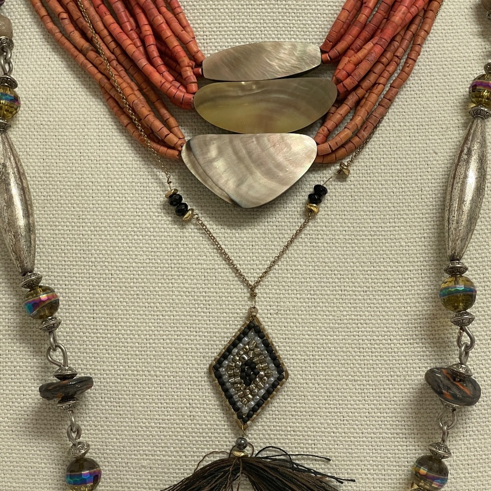 3 Vintage Boho Necklaces 1 Signed Marquet Bamboo Fringe Clay - Picture 4 of 11